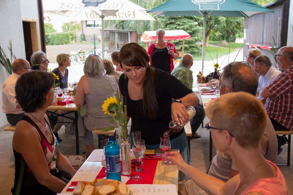 Hessische-Bergstraße-Weinprobe-Paella-und-Wein (5)